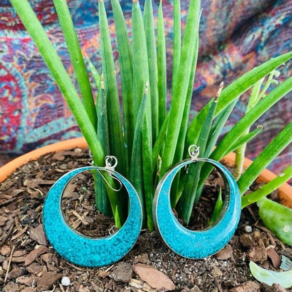 NEW without TAGS Boho crescent moon hoop earrings - Picture 3 of 5